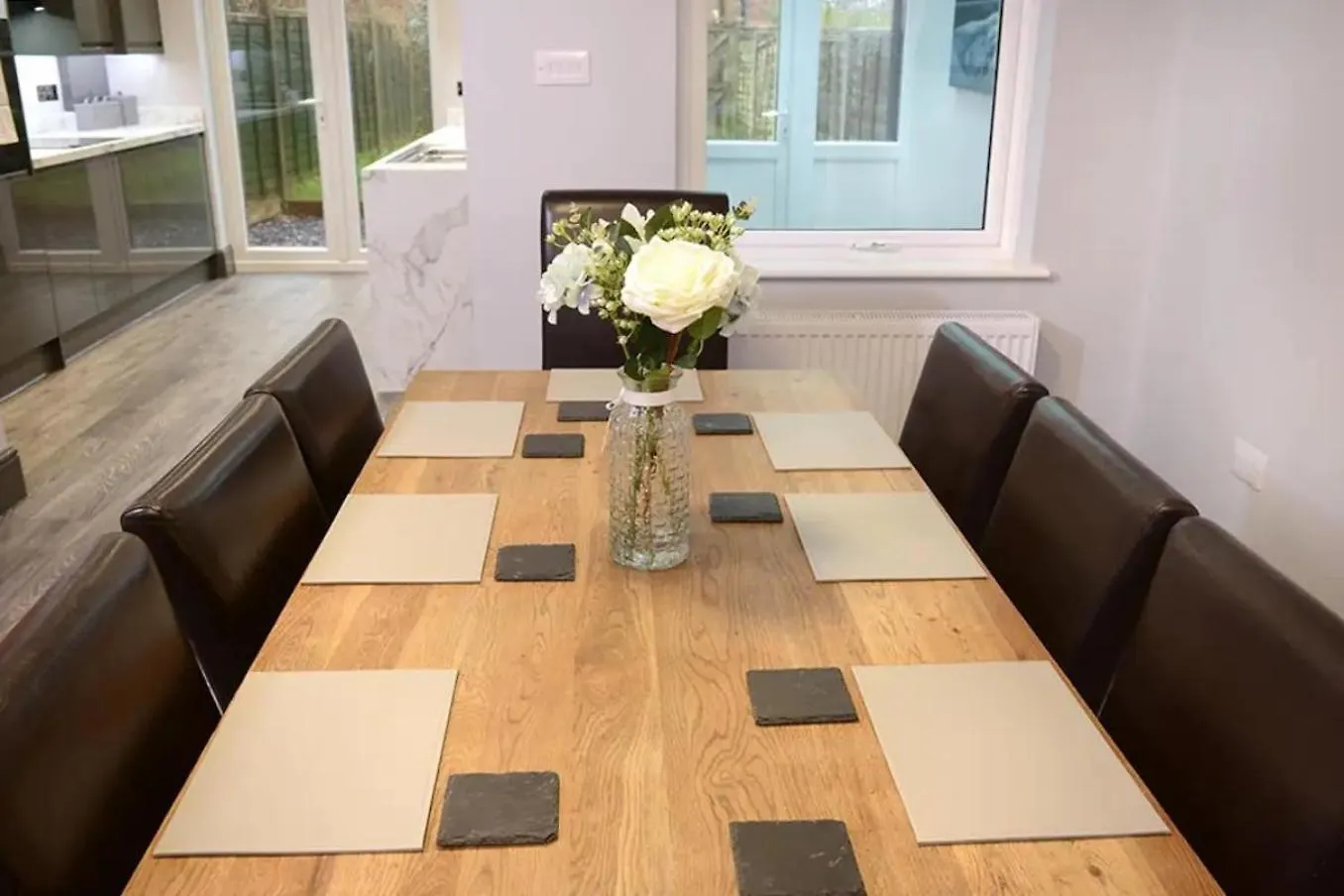 Holiday home Luxury 8-Bed 2 Bath Contractor Ready Villa Southampton United Kingdom